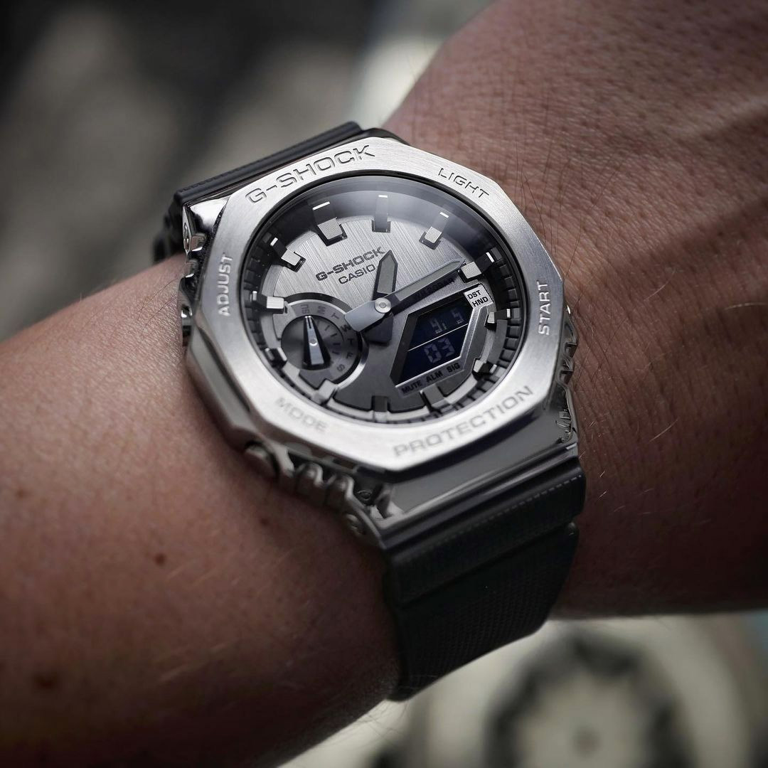 G-SHOCK GM-2100-1A