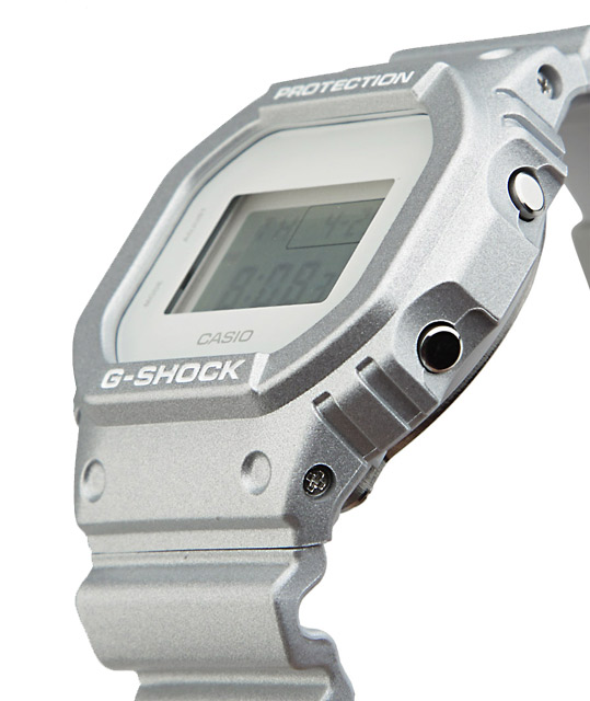 G-SHOCK DW-5600SG-7E