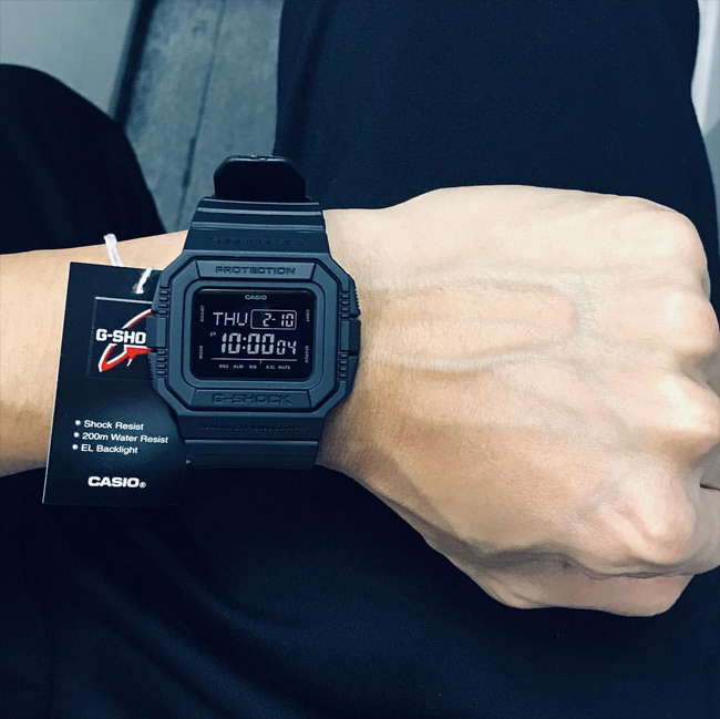 G-SHOCK DW-D5500BB-1E