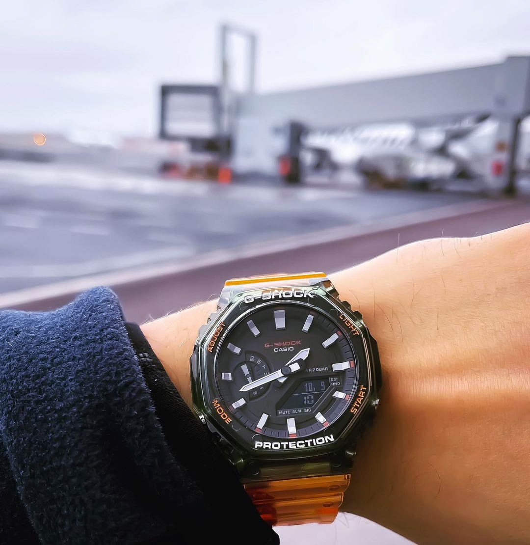 G-SHOCK GA-2100HC-4A