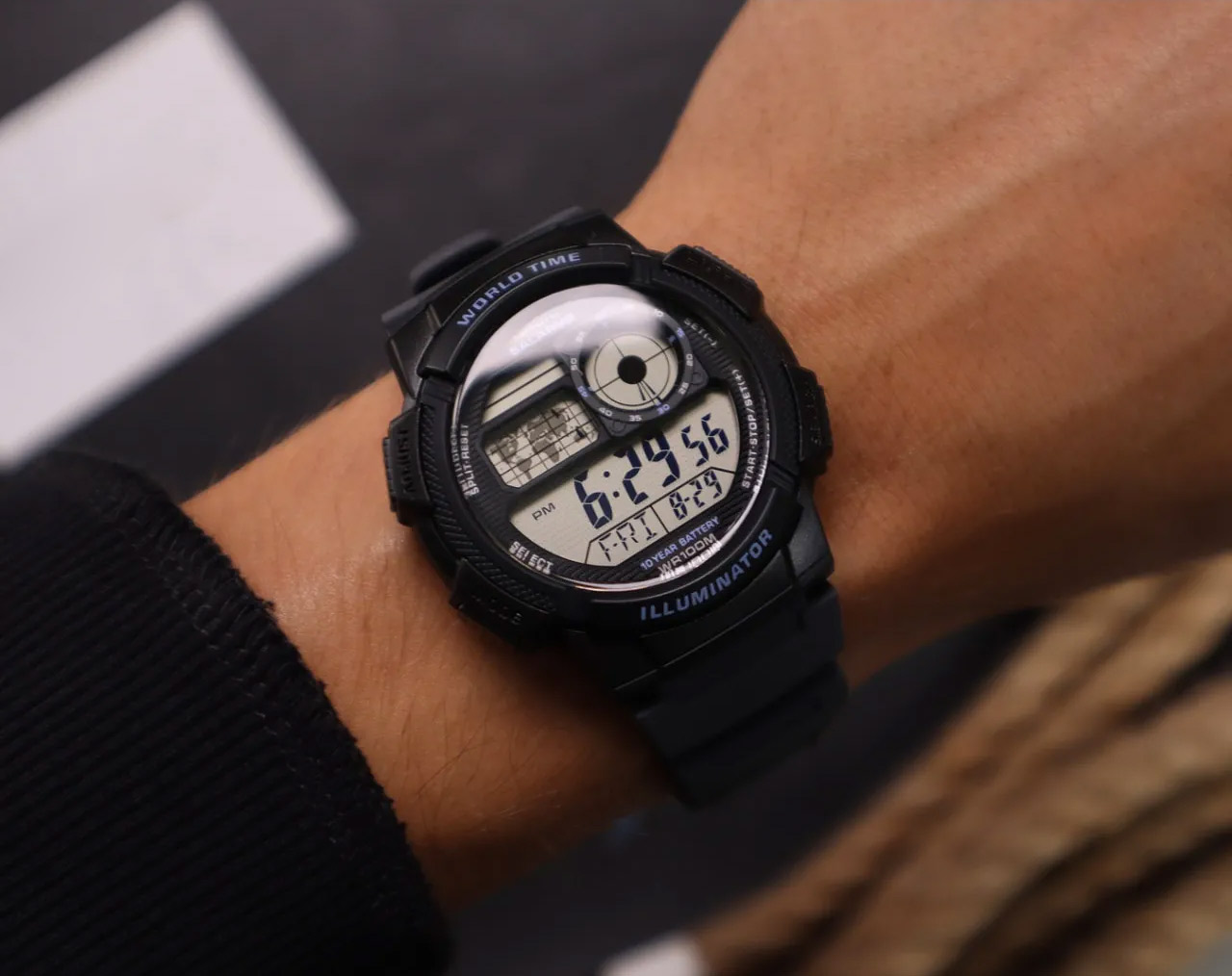 Casio AE-1000W-8A
