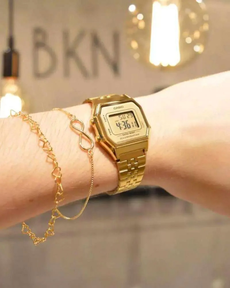 G-SHOCK LA680WGA-9E