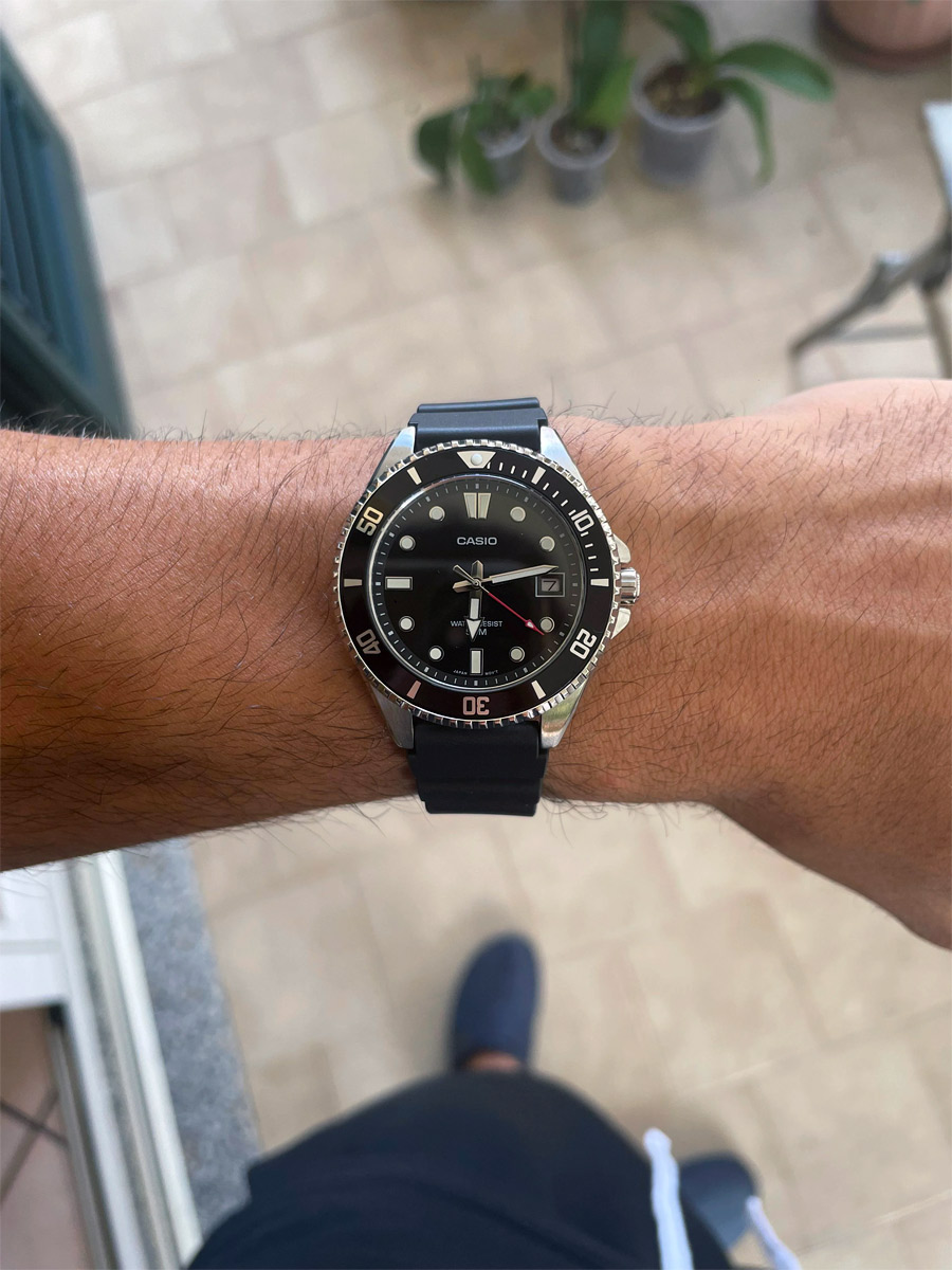 G-SHOCK MDV-10-1A1