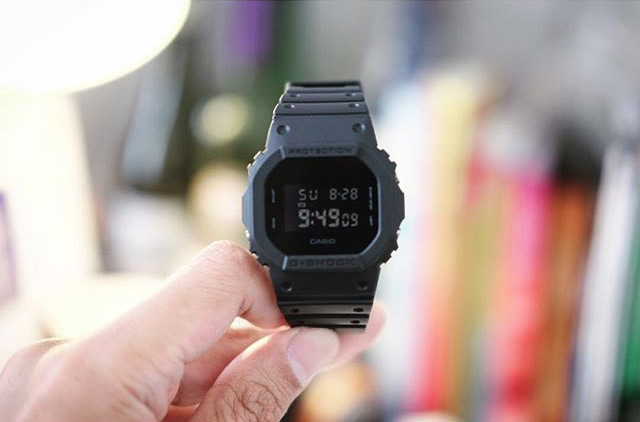 G-SHOCK DW-5600BB-1E