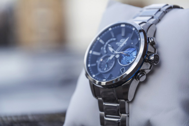 Casio Edifice EQB-600D-1A2