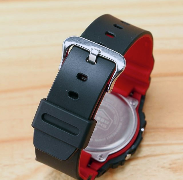 G-SHOCK DW-5600HR-1E