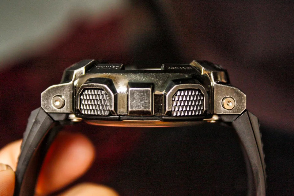 G-SHOCK GM-110VB-1A