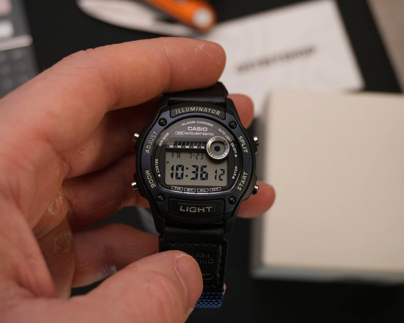 G-SHOCK W-220HF-2A