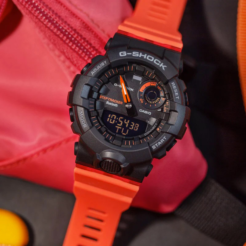 G-SHOCK GMA-B800SC-1A4