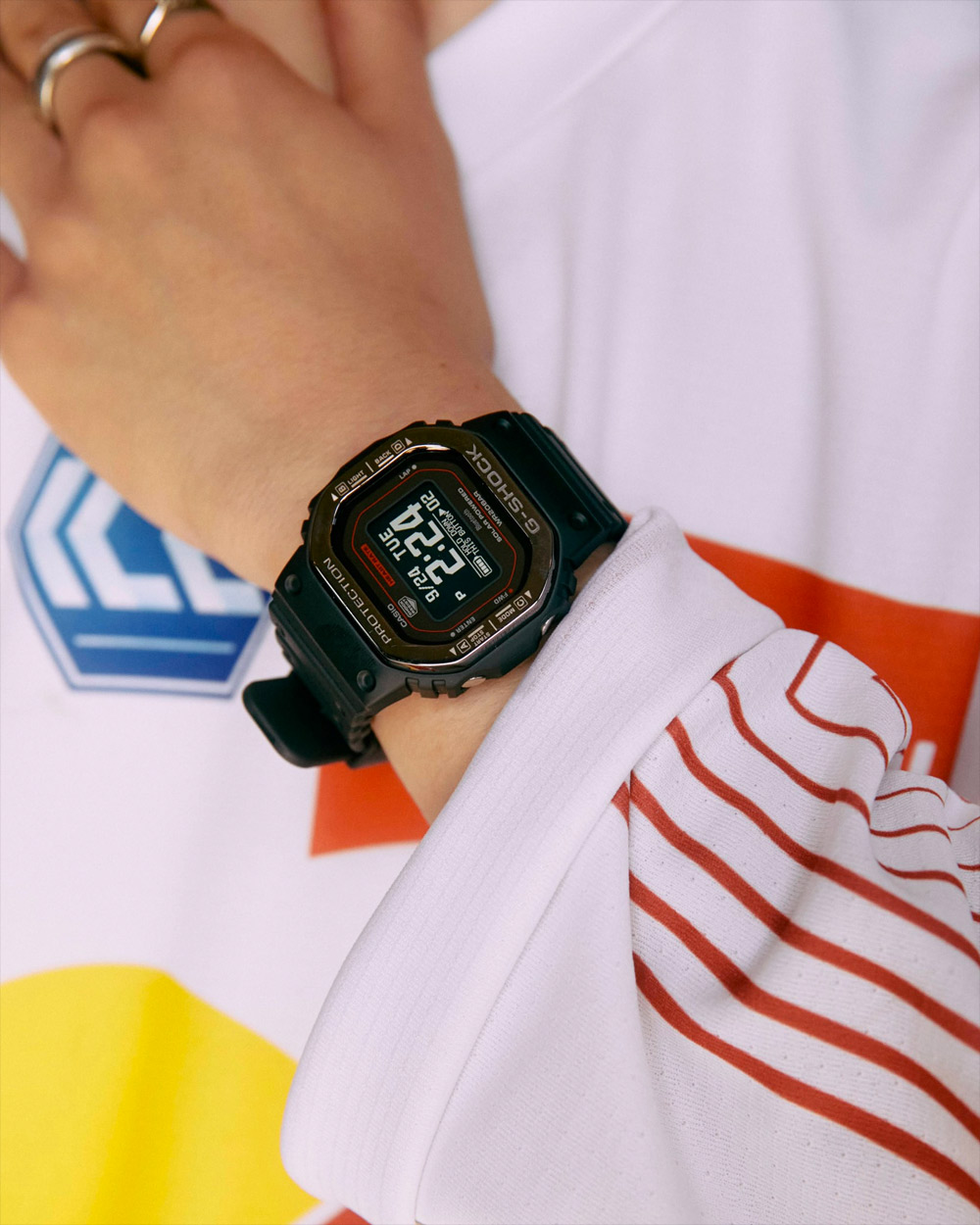 G-SHOCK DW-H5600MB-1A4