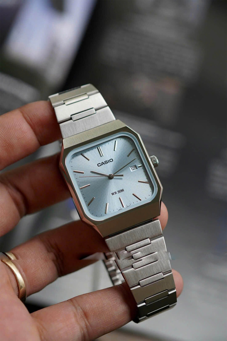 G-SHOCK MTP-B185D-2A2