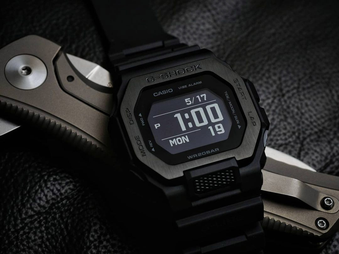 G-SHOCK GBX-100NS-1E