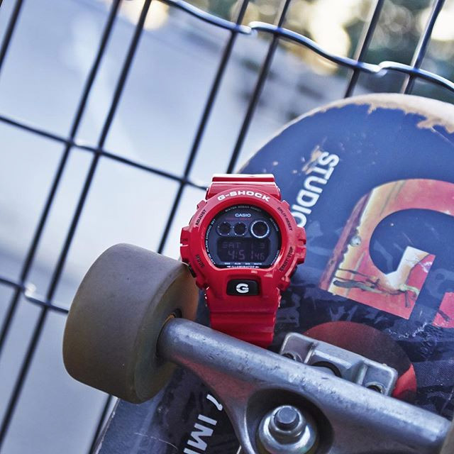 G-SHOCK GD-X6900RD-4E