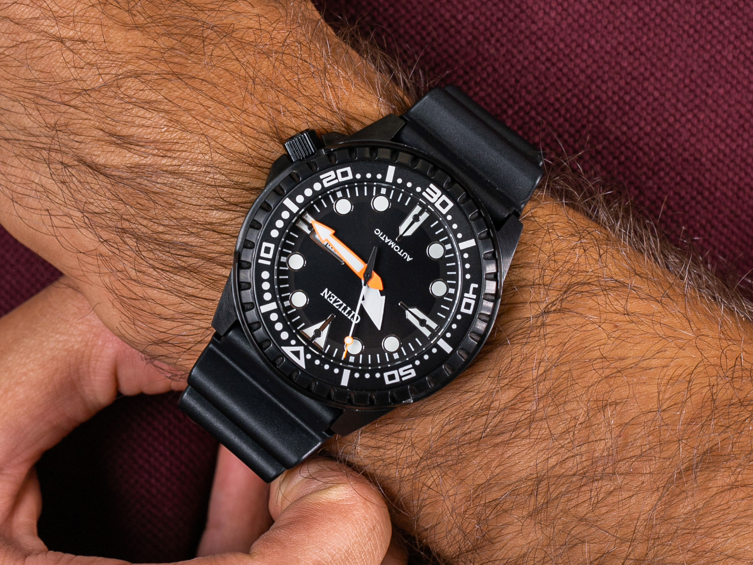 Citizen NH8385-11EE