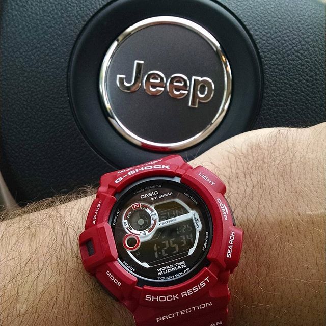 G-SHOCK G-9300RD-4E