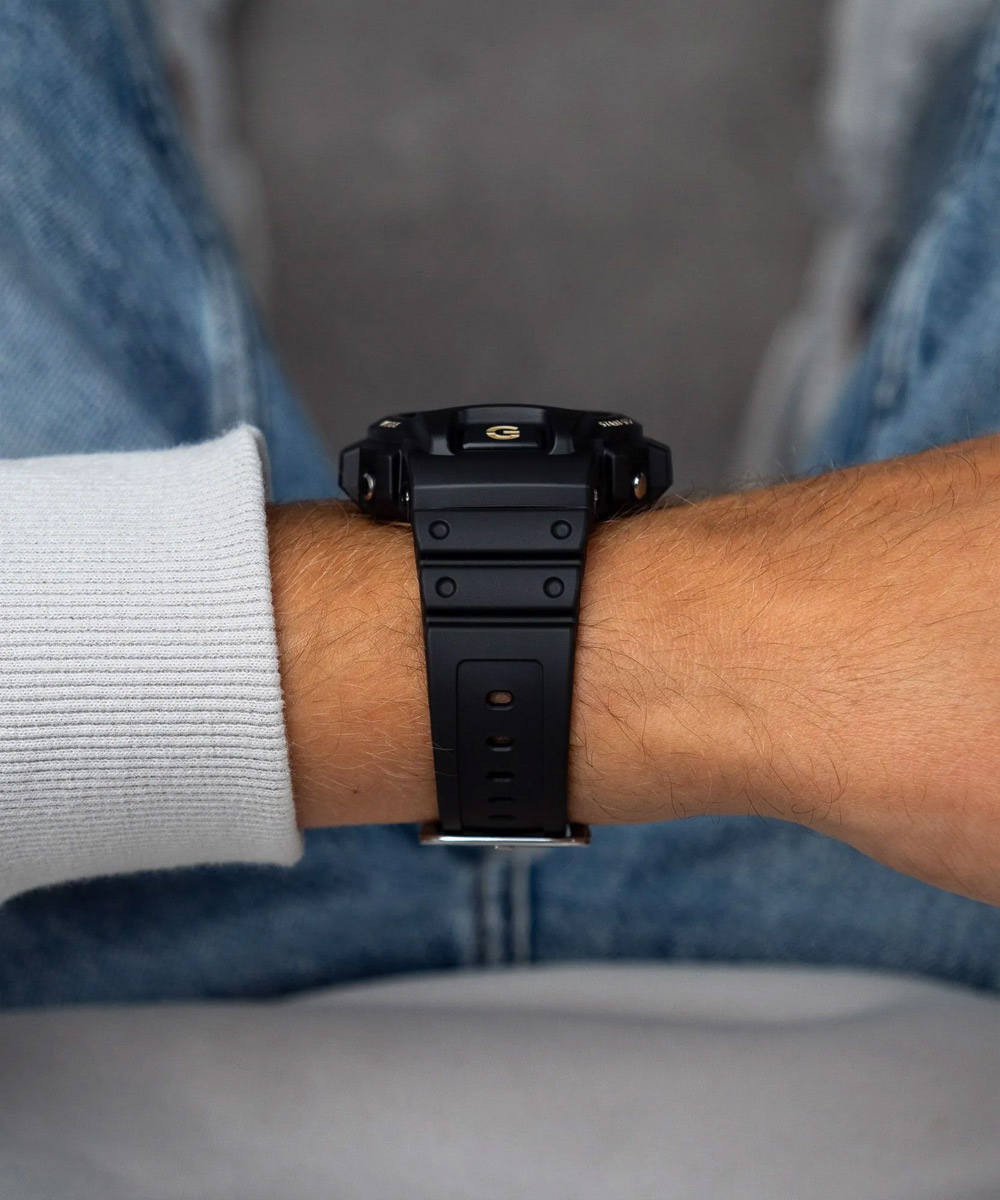 G-SHOCK DW-6900CF-1E