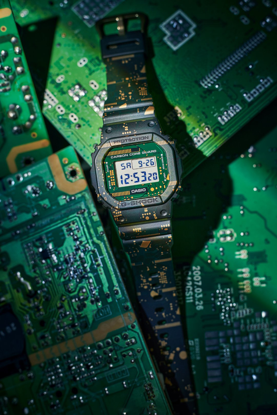 G-SHOCK DWE-5600CC-3E
