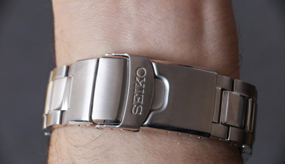 Японские часы Seiko SNE549P1