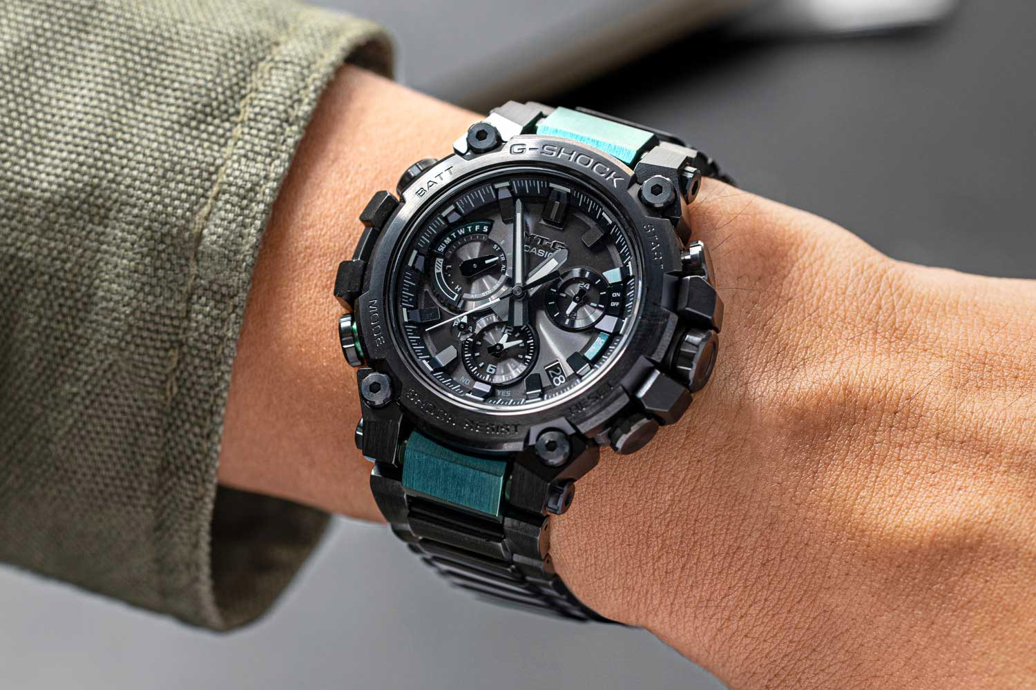 G-SHOCK MTG-B3000BD-1A2