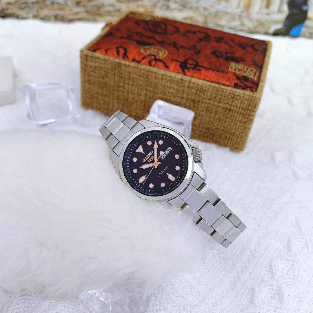 Японские часы Seiko SRE003K1