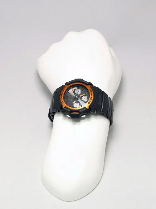 G-SHOCK AWG-M100SF-1H4