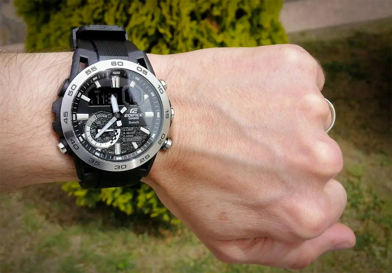 Casio Edifice ECB-40P-1A