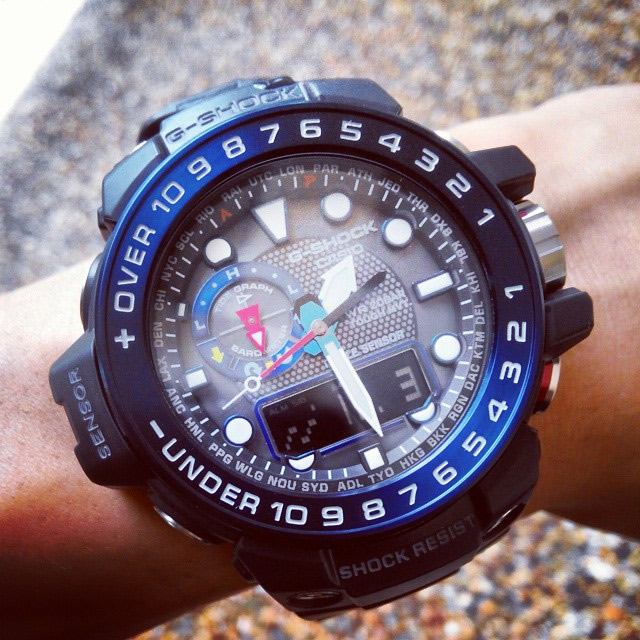 G-SHOCK GWN-1000B-1B