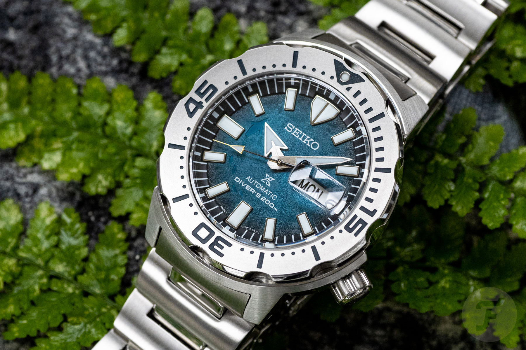 Японские часы Seiko SRPH75K1
