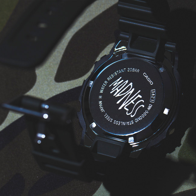 G-SHOCK DW-5000MD-1DR