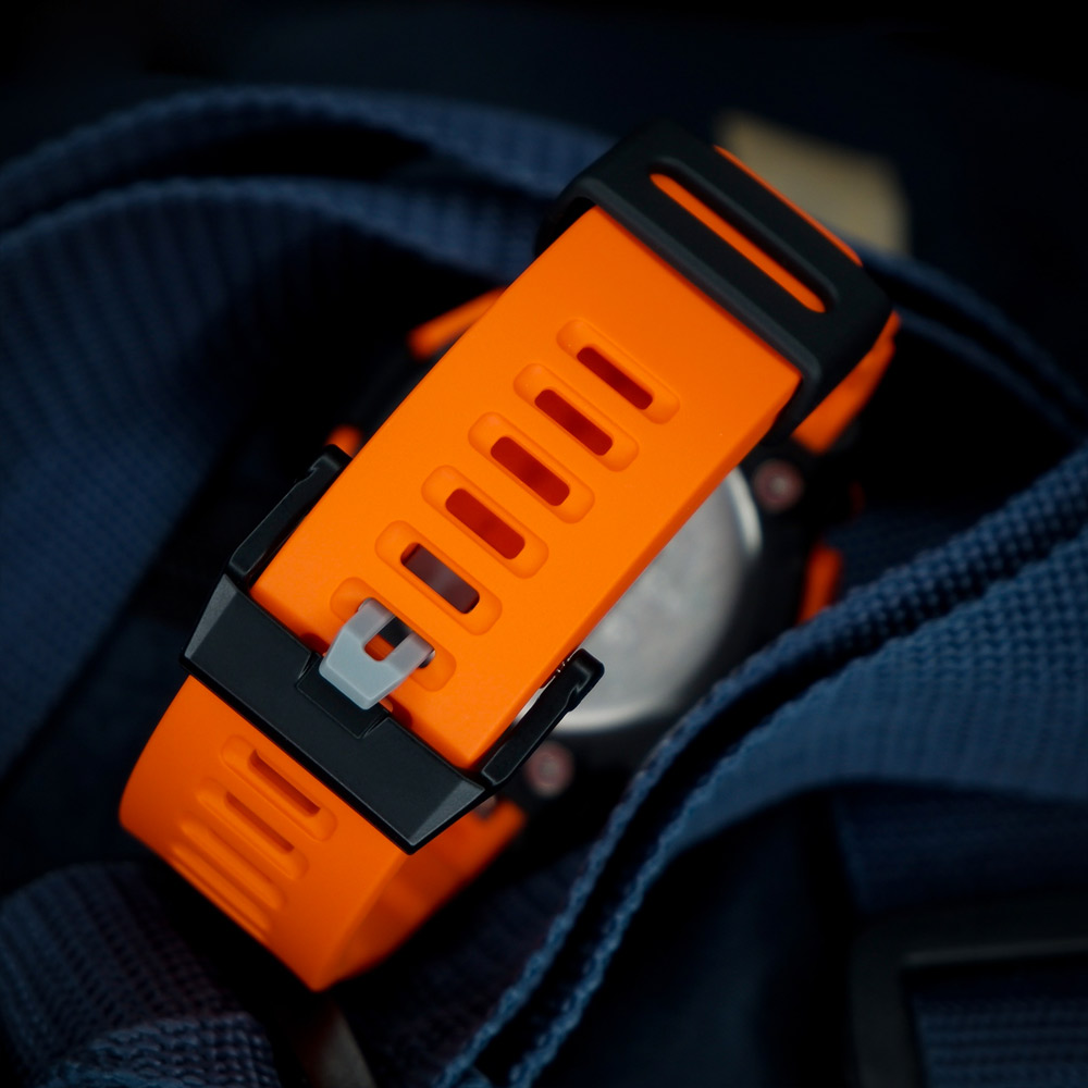 G-SHOCK GA-2200M-4A