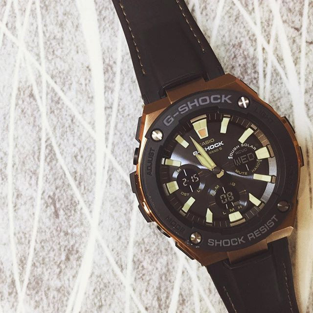 G-SHOCK GST-W120L-1A
