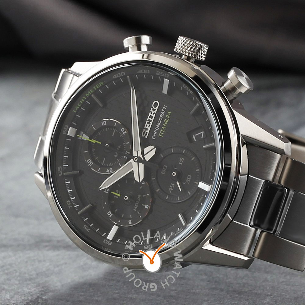 Японские часы Seiko SSB389P1