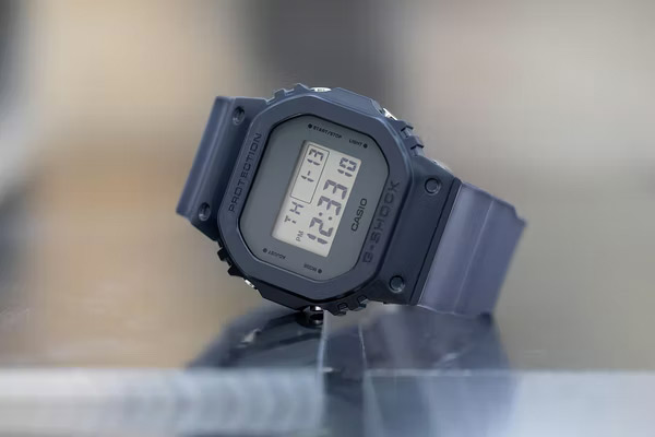 G-SHOCK GM-5600MF-2E