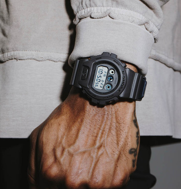 G-SHOCK DW-6900LU-8E