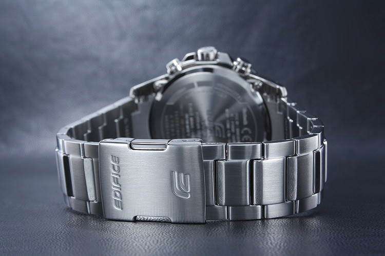 Casio Edifice EQB-700D-1A