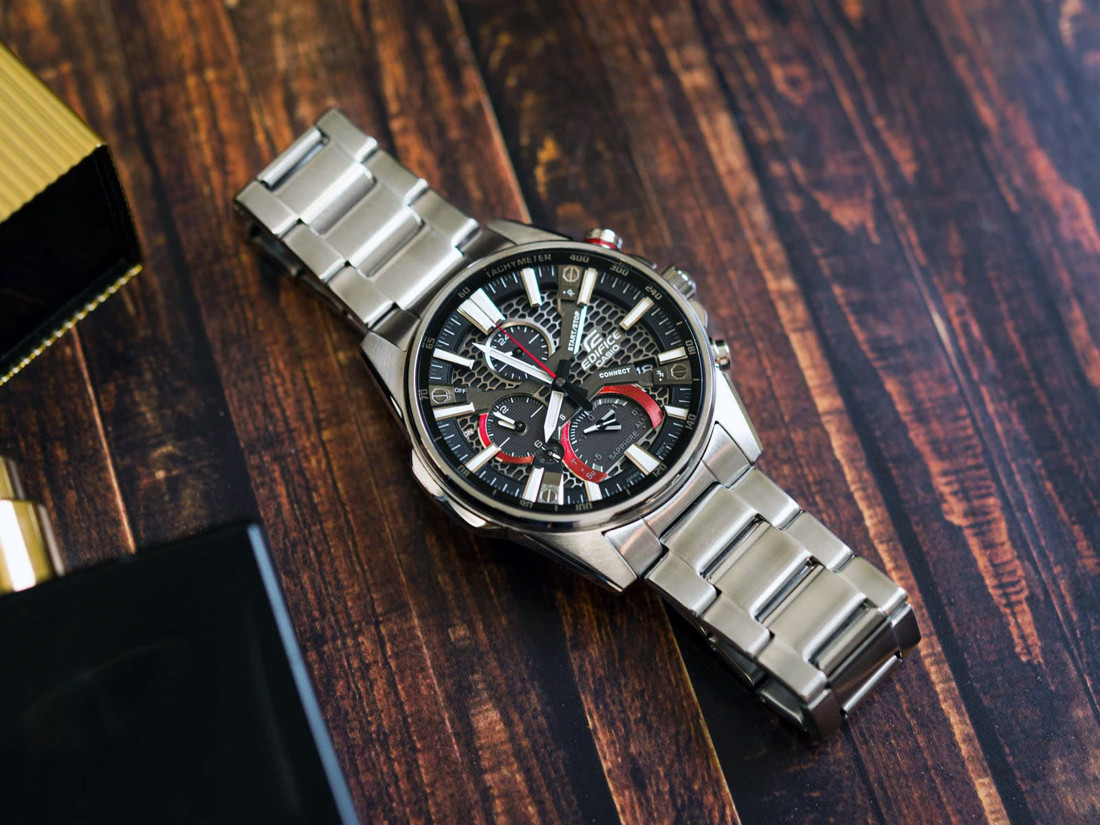 Casio Edifice EQB-1200D-1A