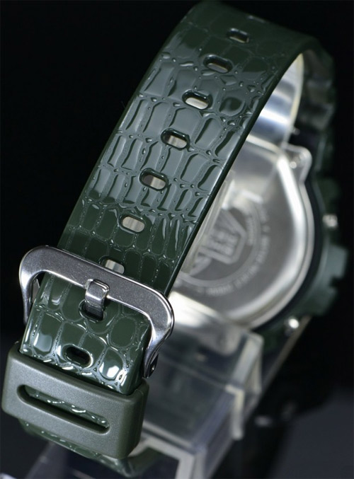 G-SHOCK DW-6900CR-3E