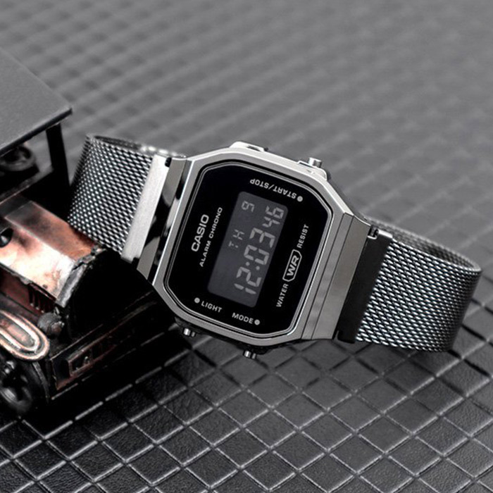 G-SHOCK A168WEMB-1B