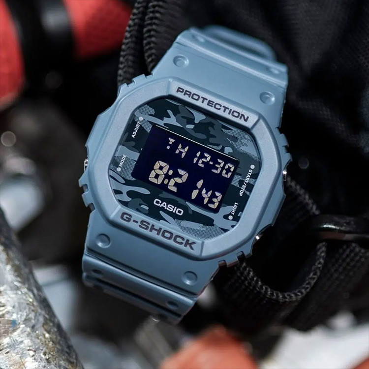 G-SHOCK DW-5600CA-2E
