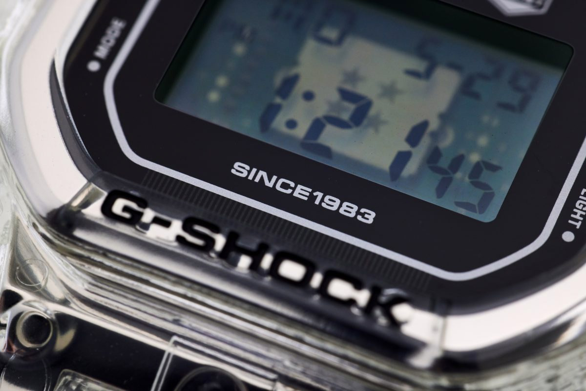G-SHOCK DW-5040RX-7E