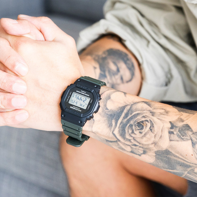G-SHOCK DW-5000MD-1DR