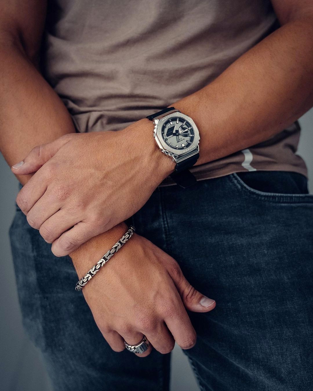 G-SHOCK GM-2100-1A