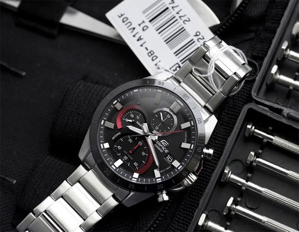 Casio Edifice EFR-571DB-1A1