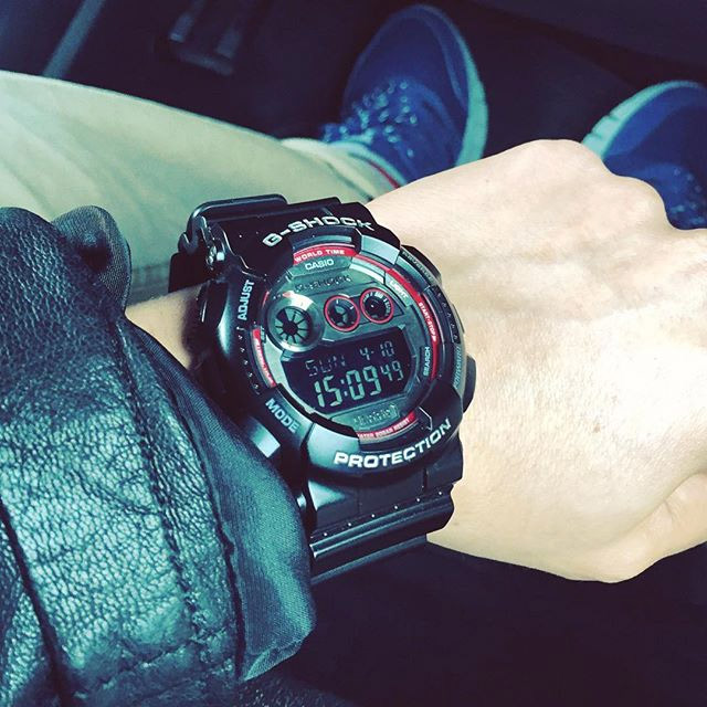 G-SHOCK GD-120TS-1E