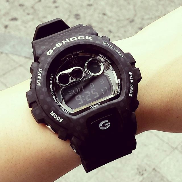 G-SHOCK GD-X6900SP-1E