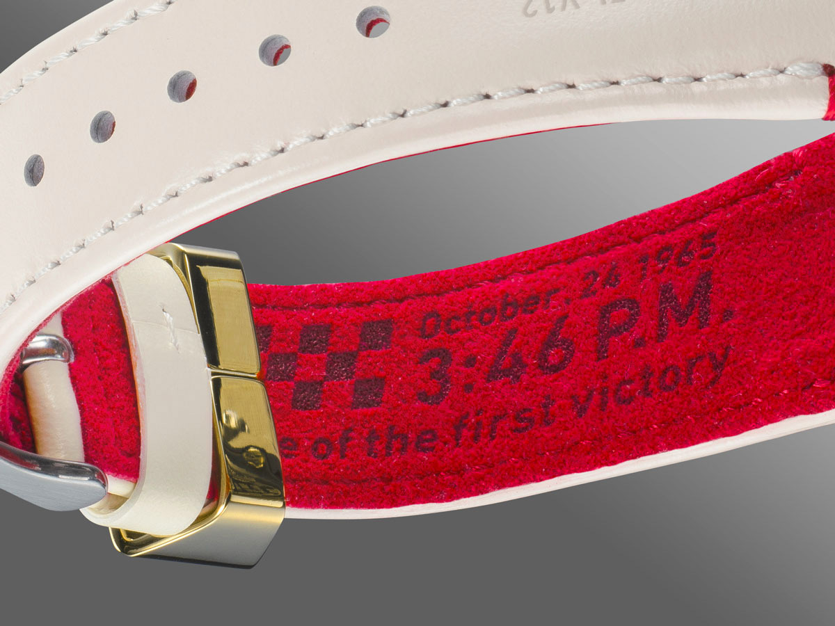 Casio Edifice ECB-2300HR-1A