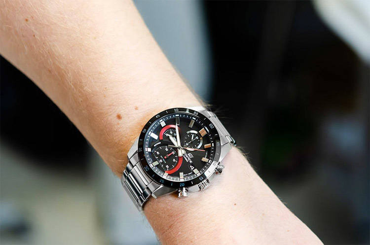Casio Edifice EFR-571DB-1A1