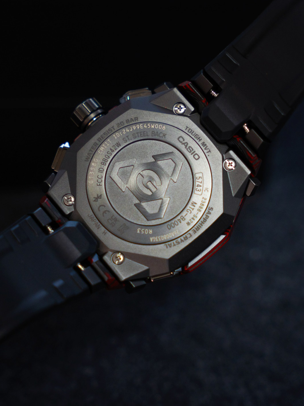 G-SHOCK MTG-B4000B-1A