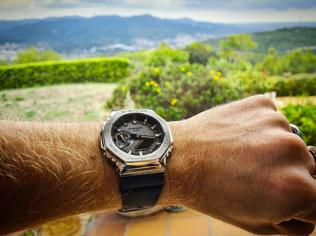 G-SHOCK GM-2100-1A
