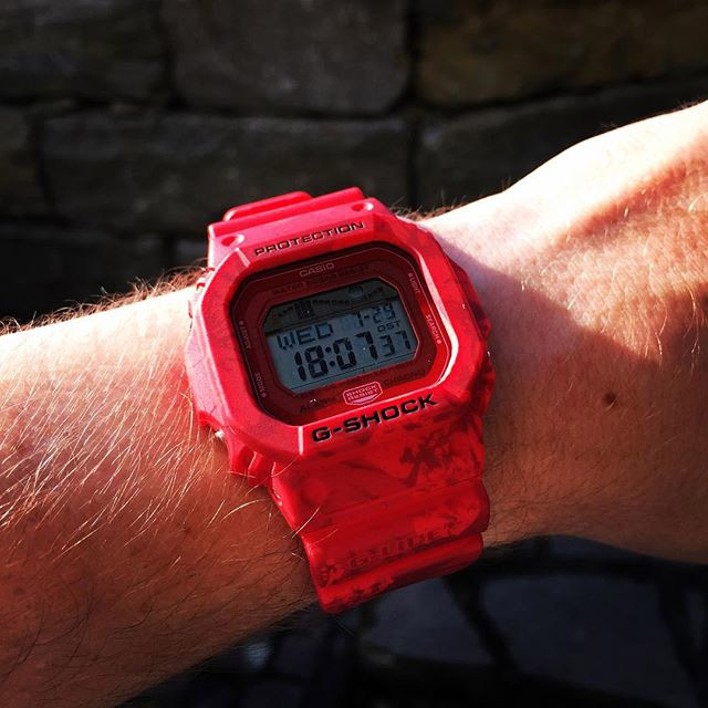 G-SHOCK GLX-5600F-4E